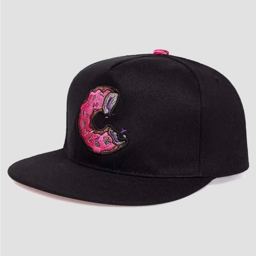 🍩 Donut Snapback Cap 🍩